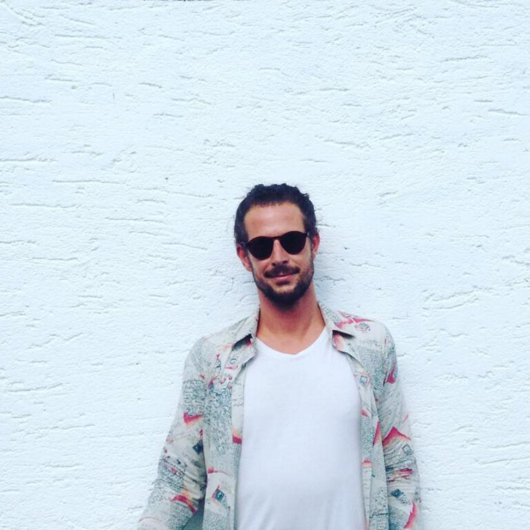 DEJAN