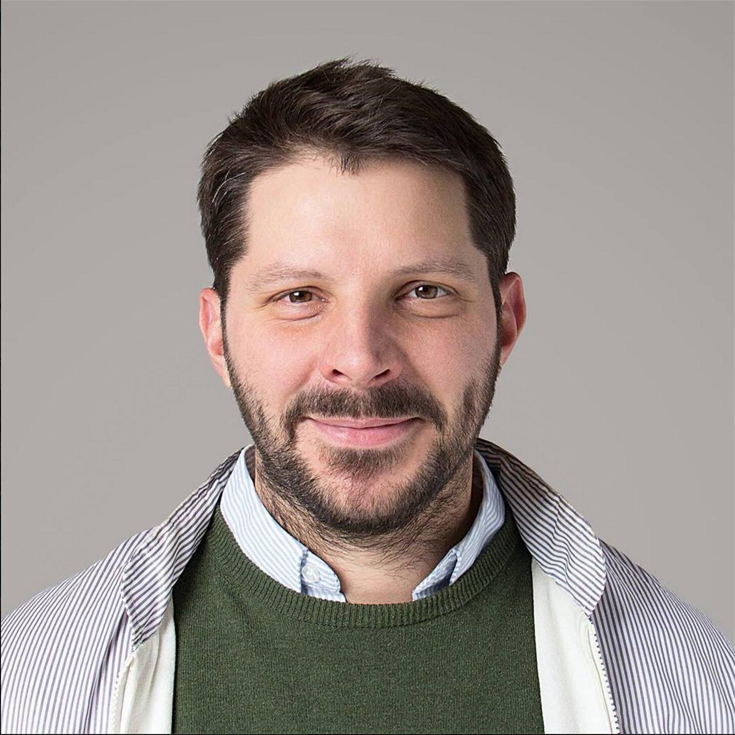 ADRIAN SCHRÄDER
